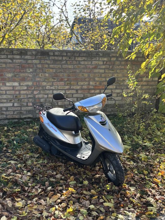 Продам скутер Yamaha Jog SA36(Інжектор , водянка , 4 тактний)Ямаха