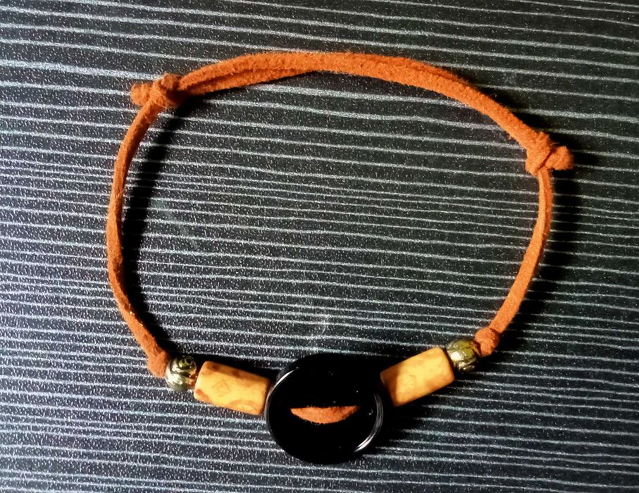 Pulseira com botão