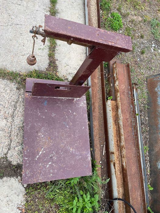 Напольні механічні ваги (платформні ваги)