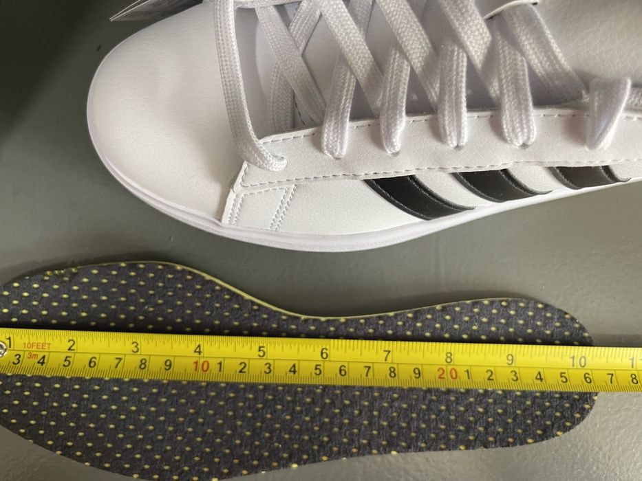 Кросівки нові оригінальні Adidas Grand Court  41 розмірі