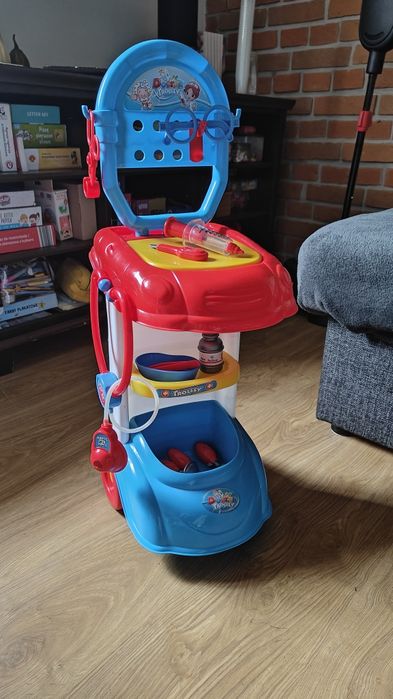 Wózek lekarski + akcesoria