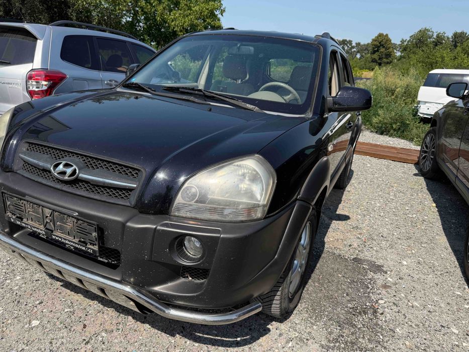 Запчасти бампер Туксон Хюндай Hyundai Tucson 2006-2010