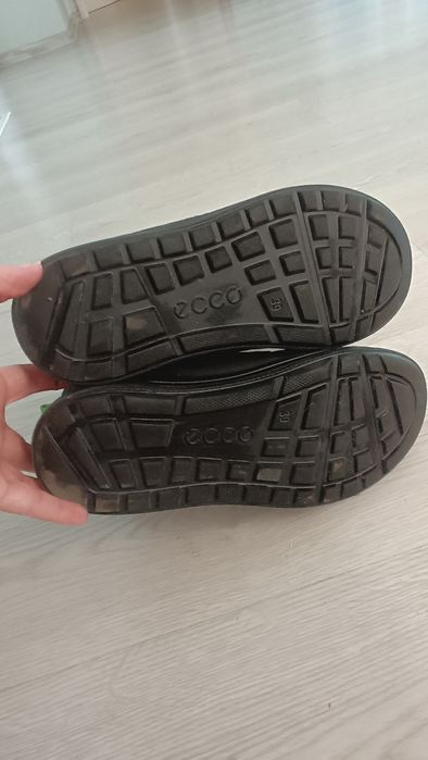 Зимові ботінки фірми Ecco 39