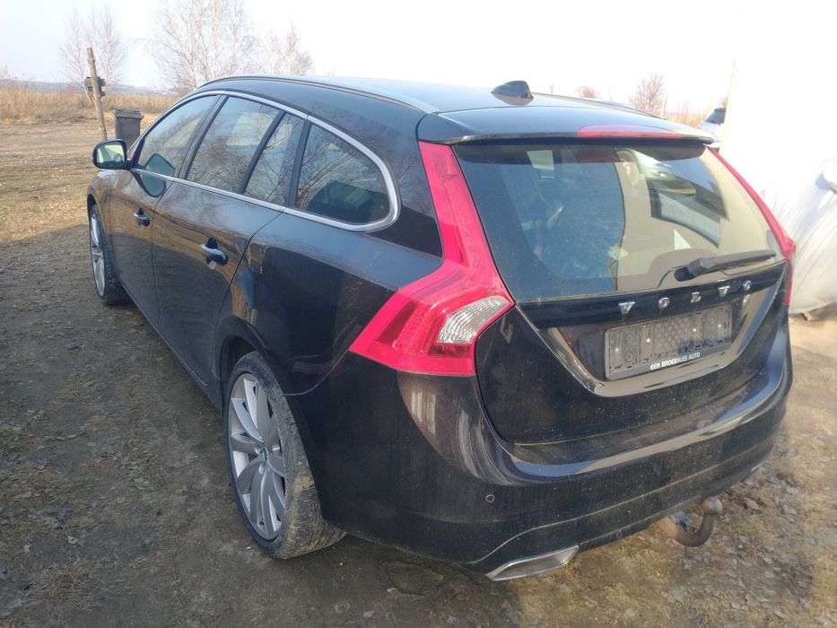 volvo v60 czesci, drzwi, blotnik,zderzak, klapa, 2014r. lak 487-46