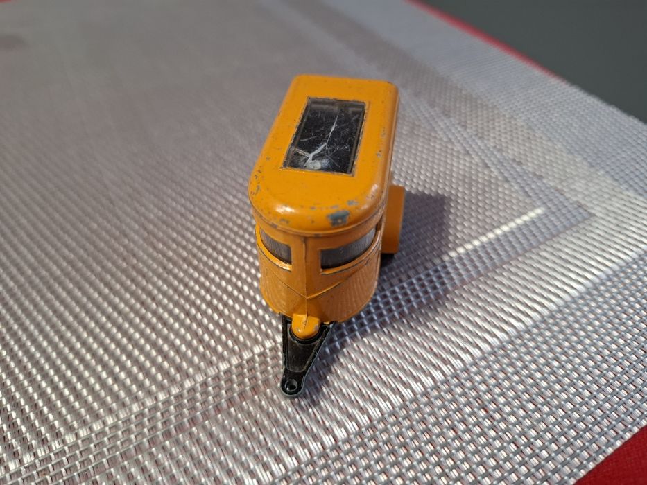 Matchbox pony trailer model samochodu