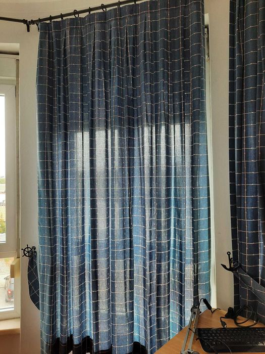 Cortinados semi opacos e colcha