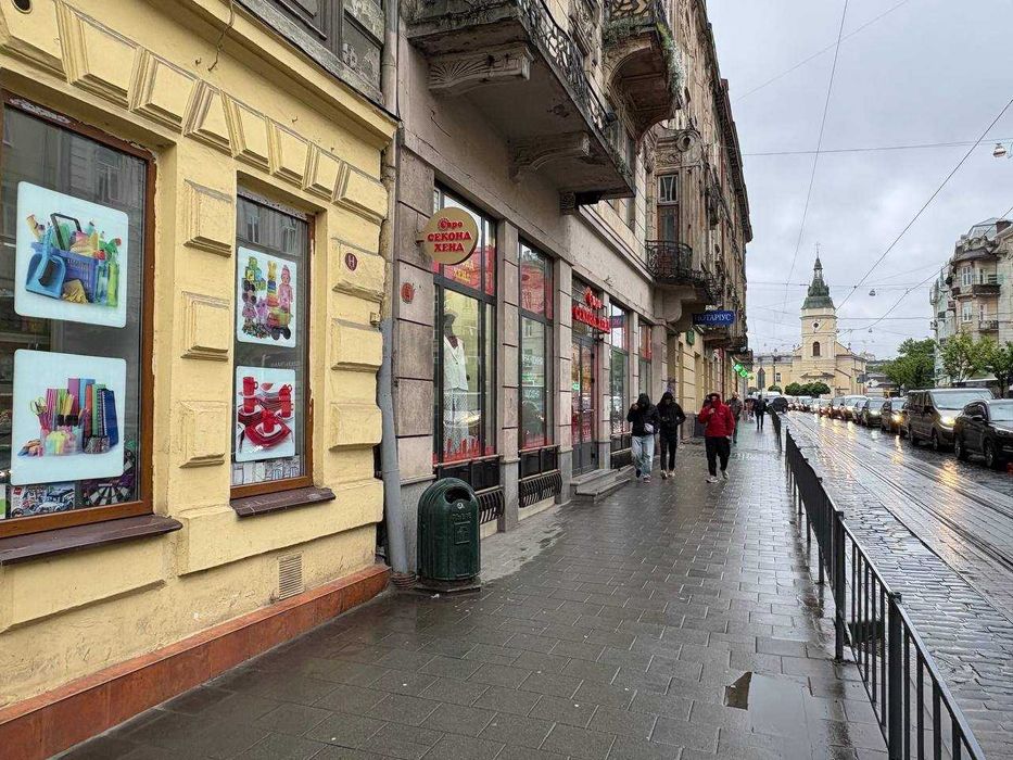 Оренда фасадного приміщення на вул. Городоцька, ближній центр