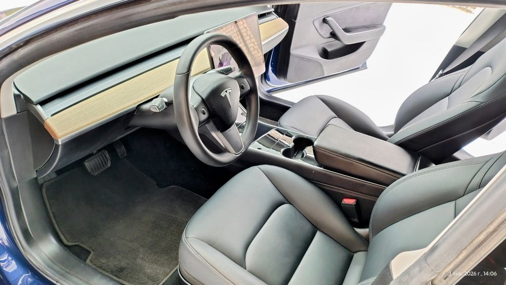 Tesla model 3  2019 р