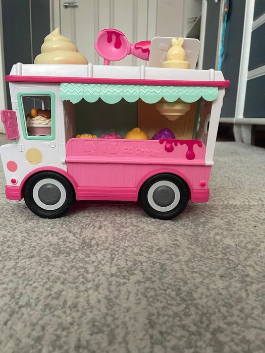 NUM NOMS autobus