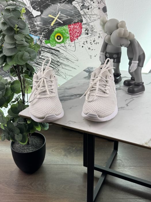 Кросівки Nike Tanjun 42.5 розмір Е15063