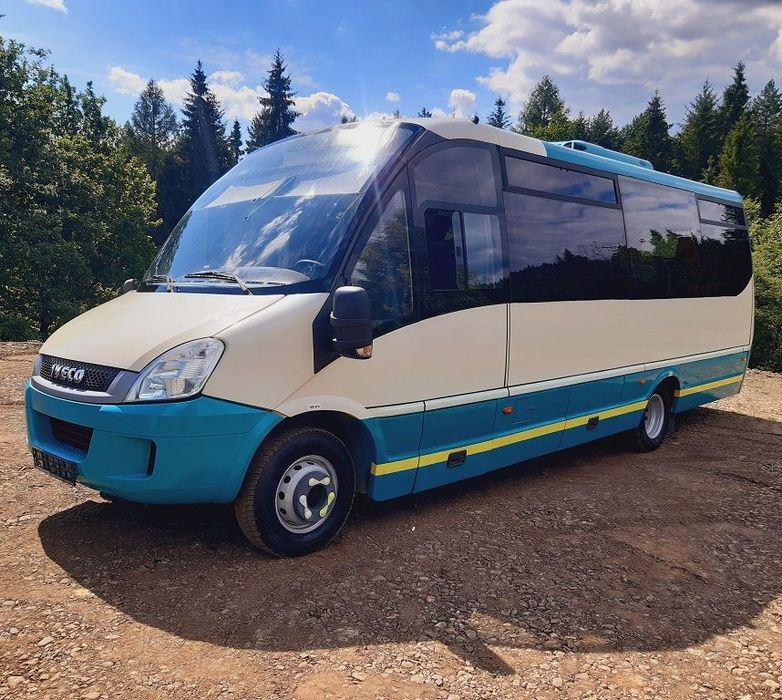 Iveco ROSERO FIRST 27+7,TELMA,2XKLIMATYZACJA,NISKI PRZEBIEG,EURO 5 EEV,WEBASTO,GRZEJNIKI,SUPER STAN  (sprinter/mago/wing)