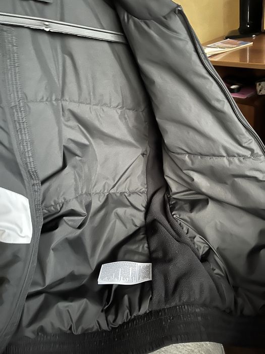 Куртка Nike NSW SYN FILL бомбер Jordan оригинал