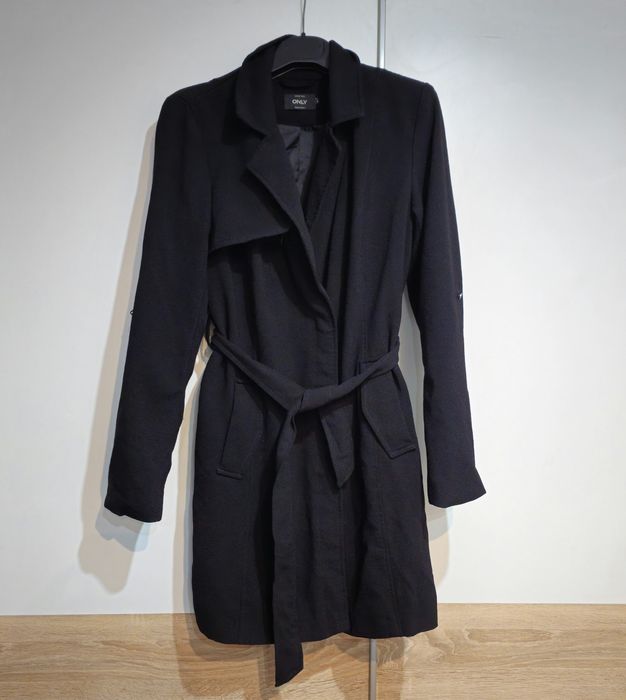 Płaszcz klasyczny czarny