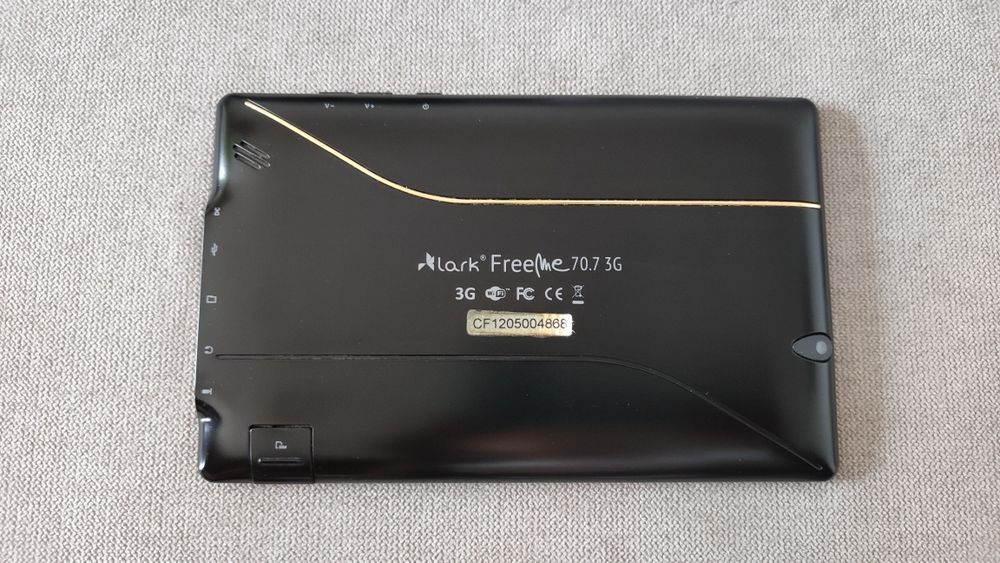 Tablet lark Freeme 70.7 3G