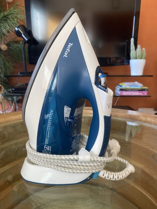 Tefal Steam Iron – Made in France, Strong Steam
