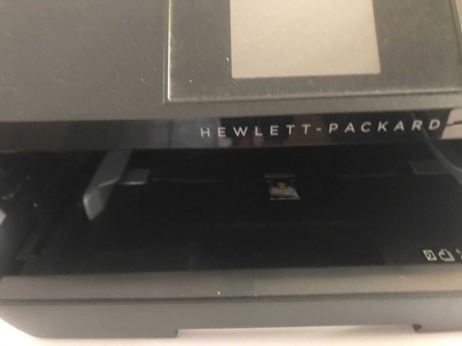 IMPRESSORA HP ENVY 5640 Em perfeito estado. Com a caixa.