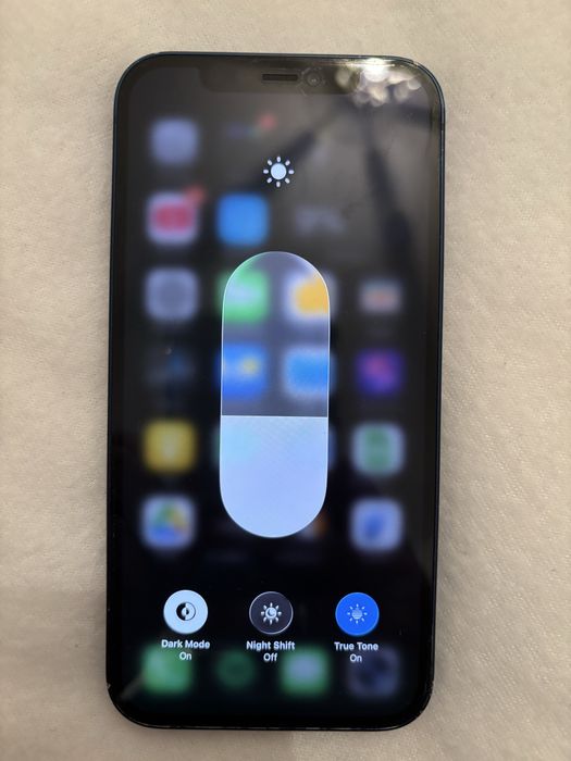 Vendo iPhone 12 64gb