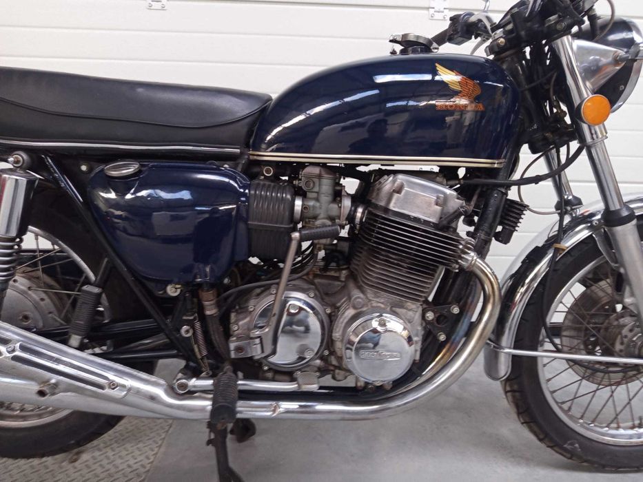 Honda cb 750 four