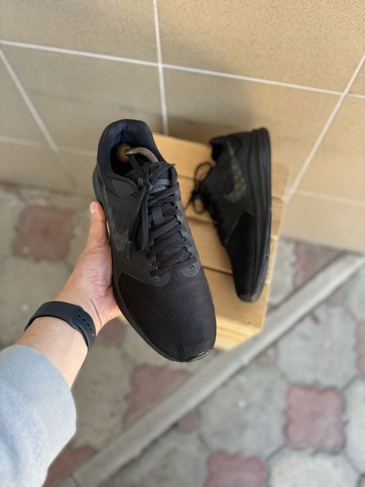 Nike downshifted кросовки кросівки