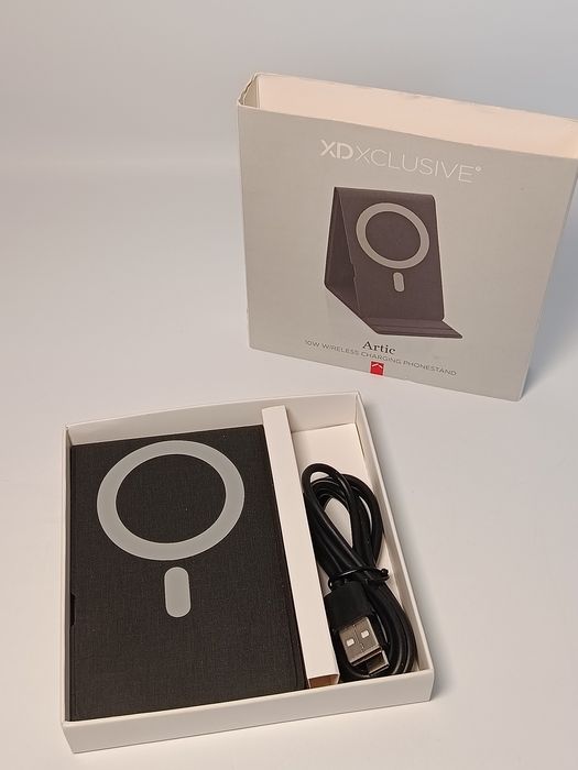 Безпровідна зарядка до телефона плюс підставка