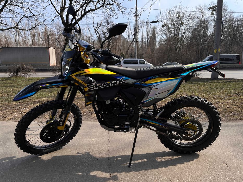 Мотоцикл SPARK SP300P-1