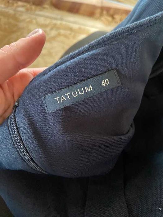 M l tatuum granatowa sukienka midi basic ponadczasowa do wszystkiego