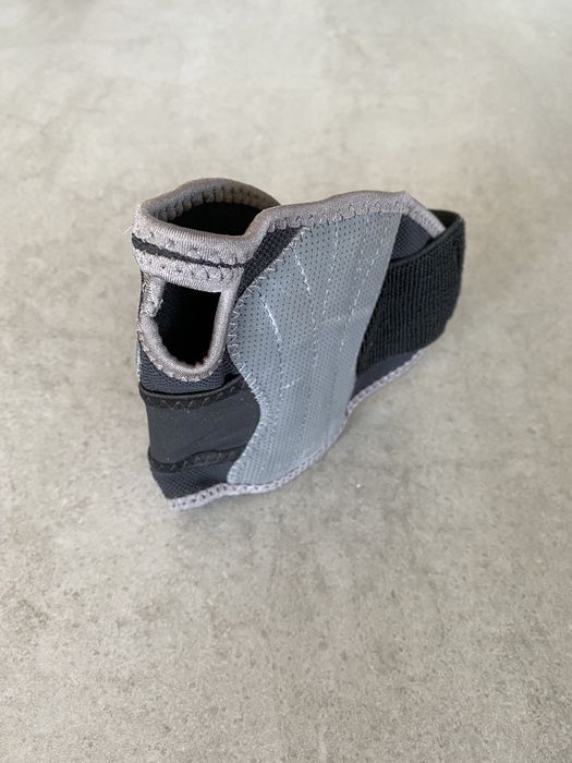 Бандаж для луче-запястного сустава