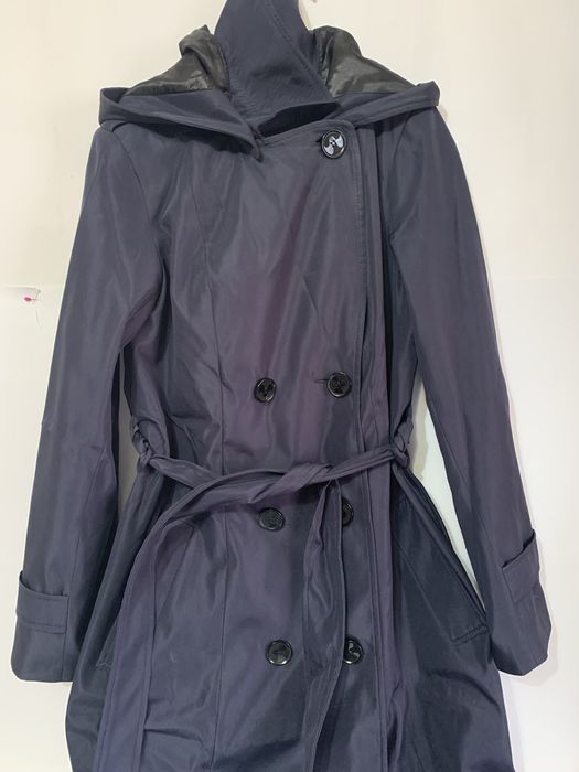 Плащ /вітровка жіночій розмір М