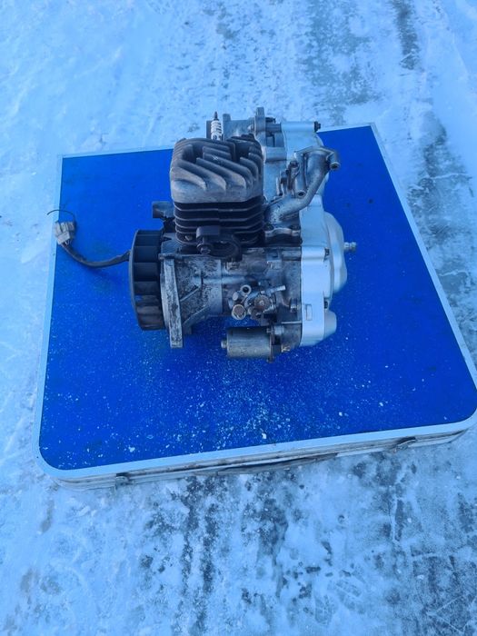 Двигун Honda dio 18 27 28 tact 16 24 30 51 Honda journo af18 af24