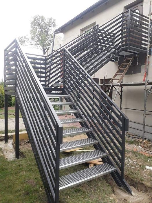 schody metalowe solidne