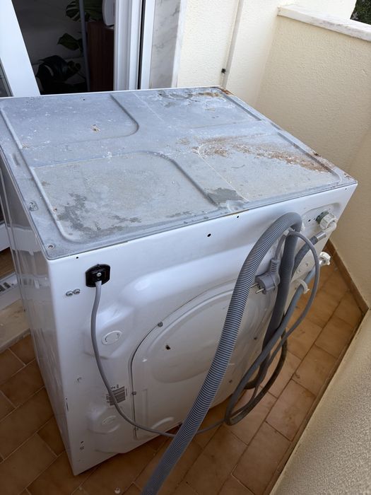 Máquina de Lavar Roupa de Encastre Candy 8 kg – 1300 rpm