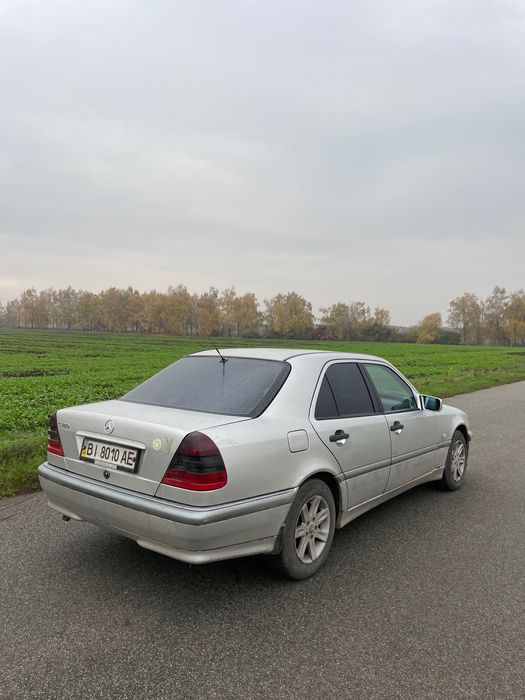 Продам обмін мерседес C180
