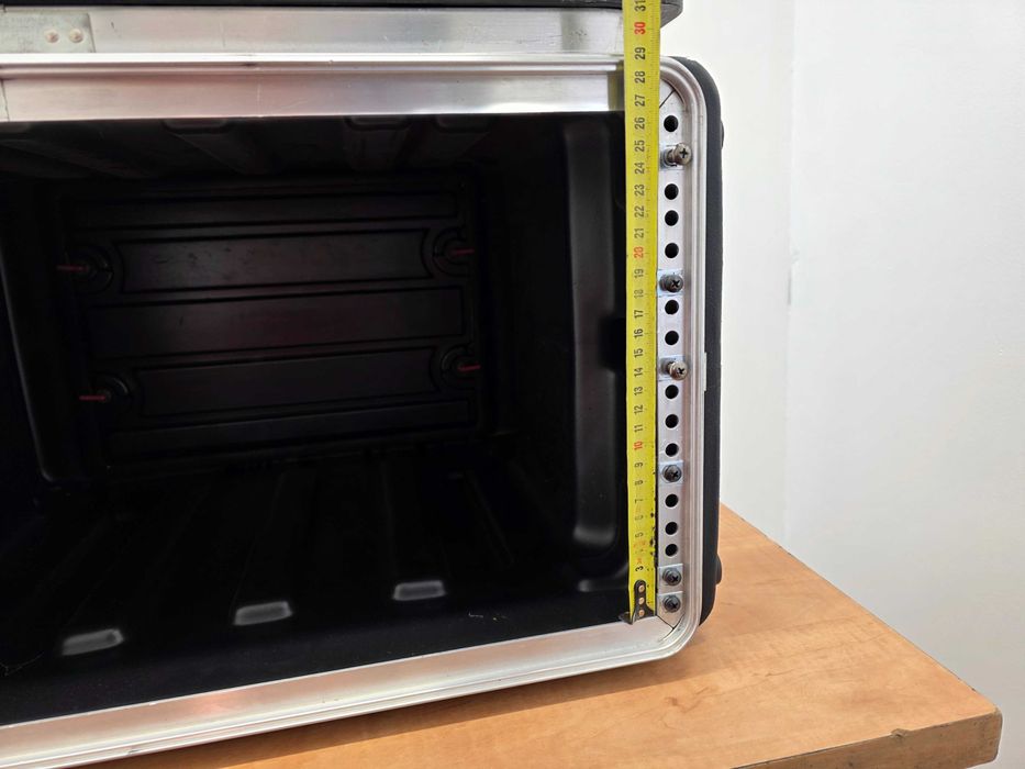 SKB 6U Molded Rack Case (1x szyna 45cm do klapy) FAKTURA
