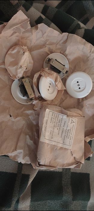 Розетки ссср новые комплект.