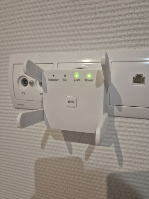 Репітер Wi-Fi 1200 Мбіт/с 5ГГц, 2,4. Підсилювач сигналу WIFI.