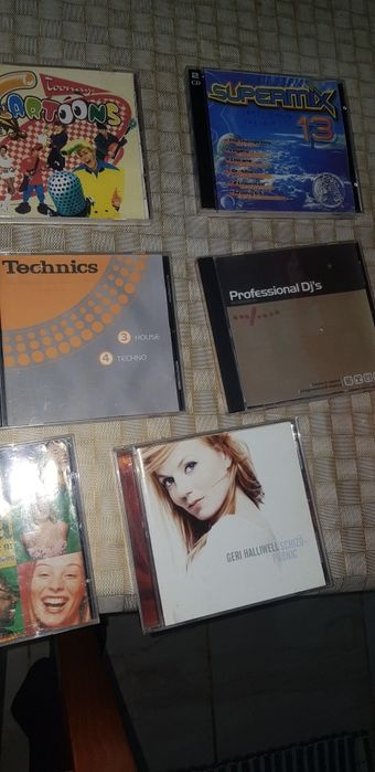Original Old CDs515266442146631682