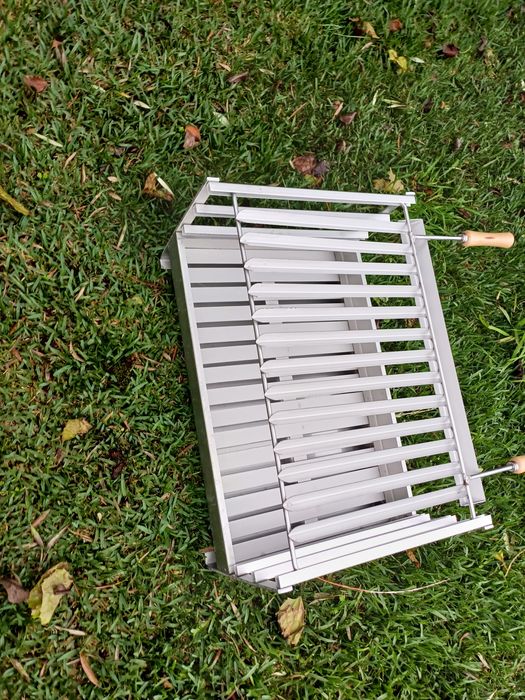 Grelhador inox com grelha argentina
