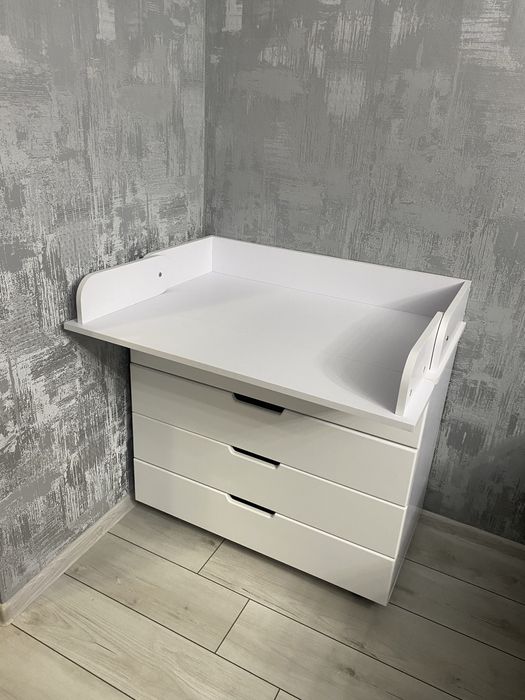 Продам пеленальний комод