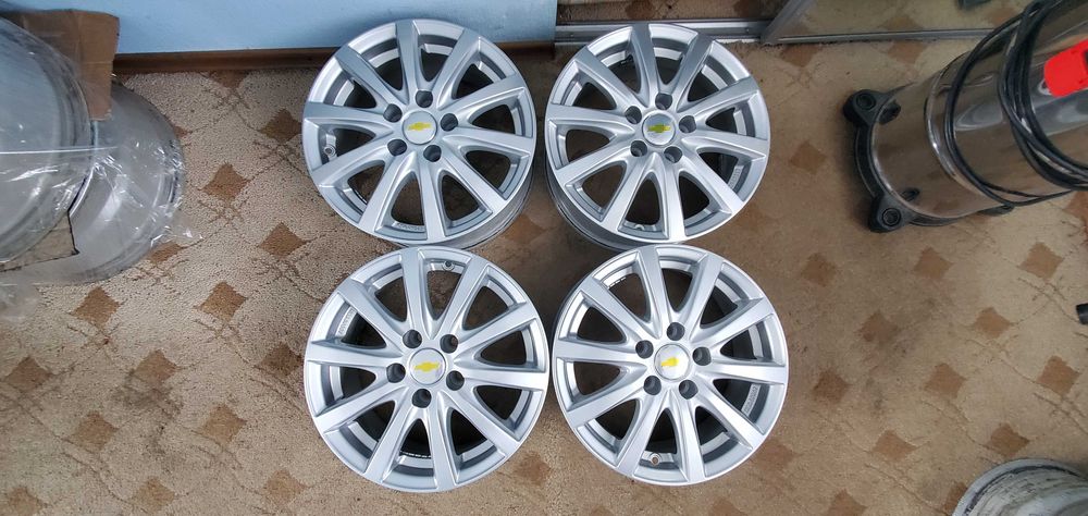 Диски 5 105 R15 Chevrolet Aveo, Cruze, Sonic, 6J, ET 37, ЦО 56,6