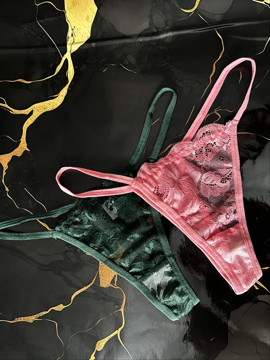 .кружевні стрінги.