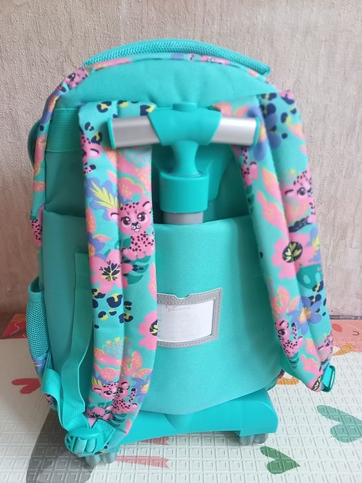 Рюкзак на колесах школьный или дорожный