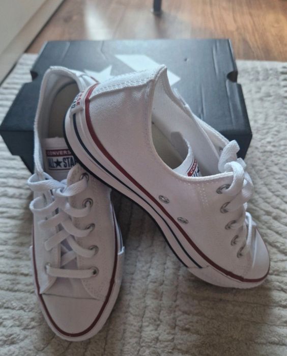 Nowe trampki Converse białe all star oryginalne 38