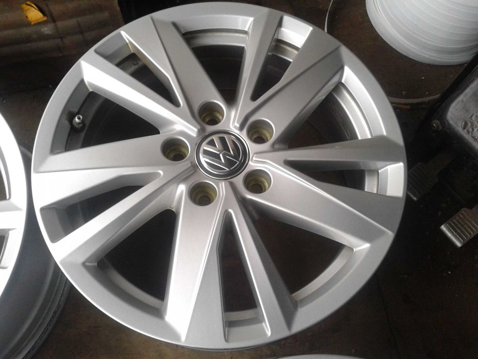 oryginalne r16 5x112 felgi volkswagen golf caddy touran mielec passat