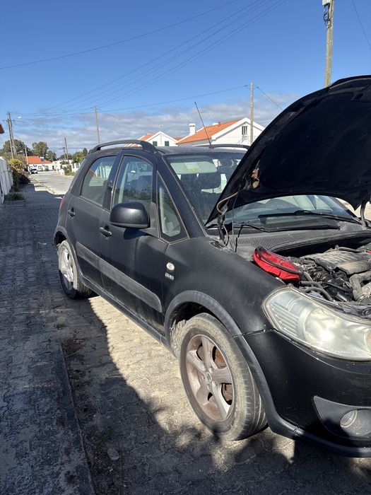 Carro Suzuki SX4