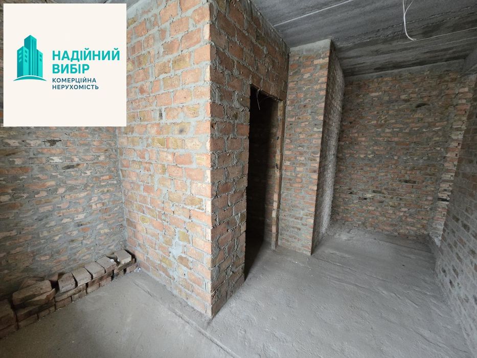 Продаж приміщенння комерційного призначення!