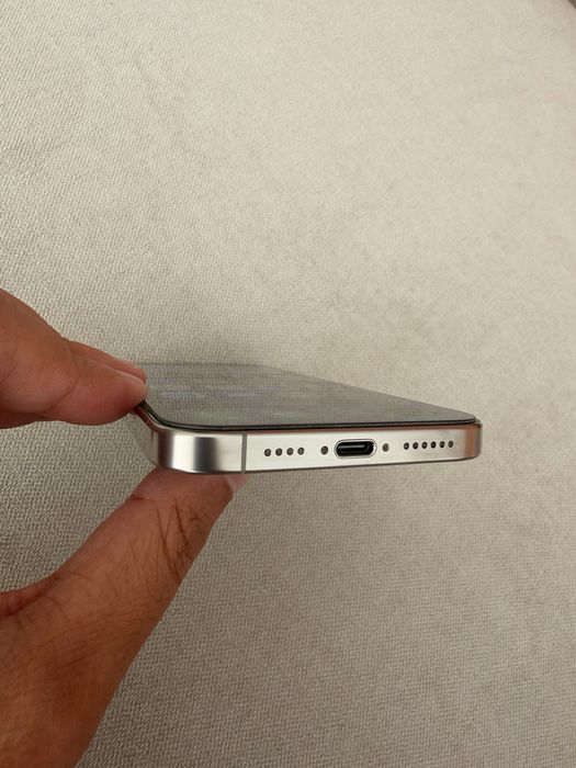 iPhone 16 Pro Max 256GB Prateado – Imaculado e com Garantia