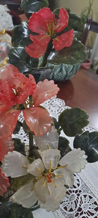 Bonsai em pedra Jade forma de flores