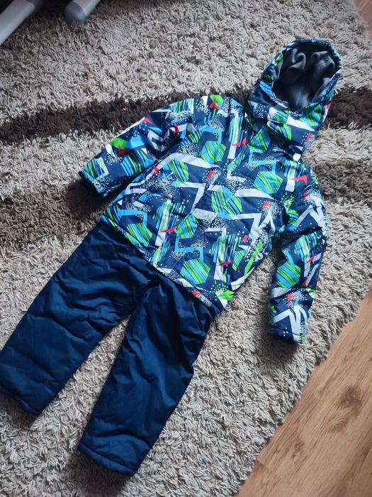 Зимовий комбінезон