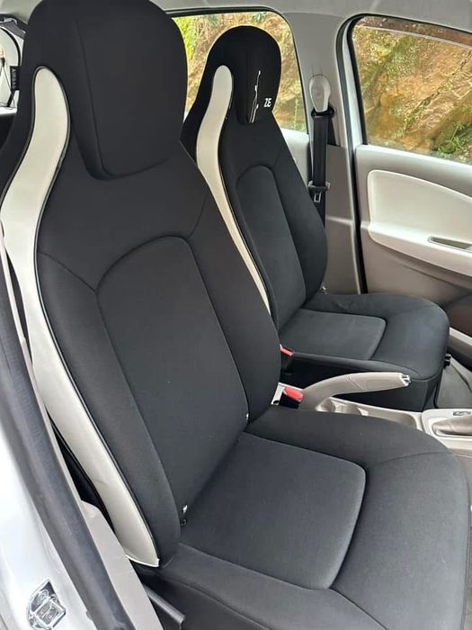Zoe com baterias proprias 41kw