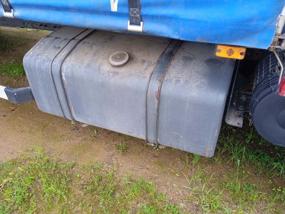 Camião Renault 320 CDI